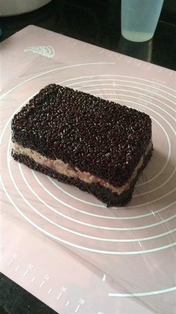 黑米花生糕怎么做，黑米花生糕怎么做好吃，黑米花生糕做法
