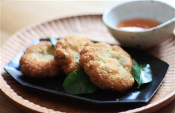 泰式炸虾饼怎么做，泰式炸虾饼怎么做好吃，泰式炸虾饼做法