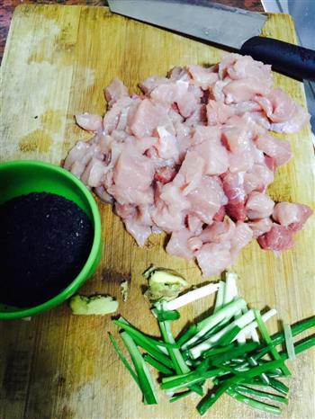 黑芝麻肉松怎么做，黑芝麻肉松怎么做好吃，黑芝麻肉松做法