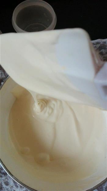 不回缩纸杯蛋糕怎么做，不回缩纸杯蛋糕怎么做好吃，不回缩纸杯蛋糕做法