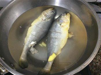 20分钟快手菜-葱油鱼怎么做，20分钟快手菜-葱油鱼怎么做好吃，20分钟快手菜-葱油鱼做法