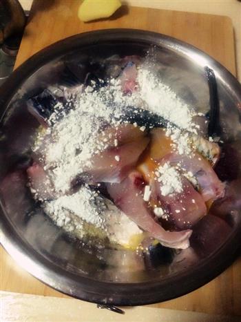 泡椒酥鱼怎么做，泡椒酥鱼怎么做好吃，泡椒酥鱼做法