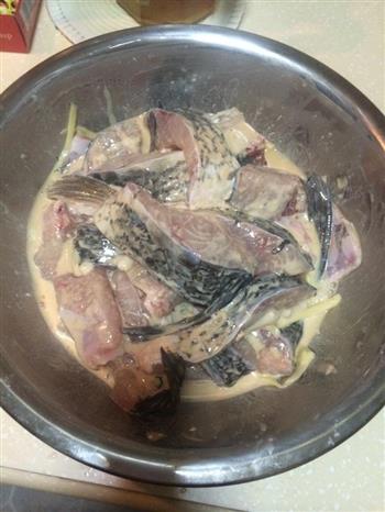 泡椒酥鱼怎么做，泡椒酥鱼怎么做好吃，泡椒酥鱼做法