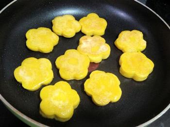 像花一样的南瓜饼怎么做，像花一样的南瓜饼怎么做好吃，像花一样的南瓜饼做法