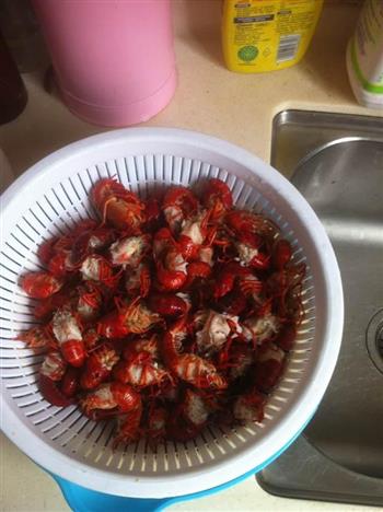 椒盐龙虾怎么做，椒盐龙虾怎么做好吃，椒盐龙虾做法