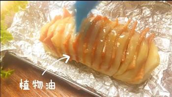 培根风琴烤土豆怎么做，培根风琴烤土豆怎么做好吃，培根风琴烤土豆做法
