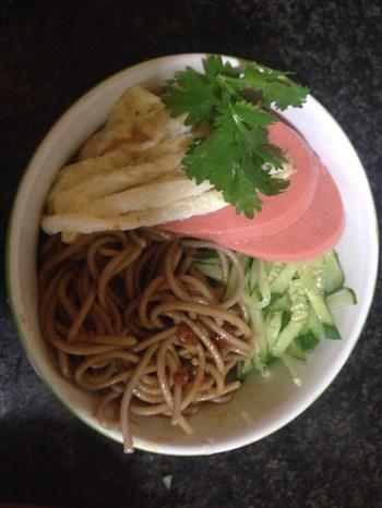 鸡汤荞麦冷面怎么做，鸡汤荞麦冷面怎么做好吃，鸡汤荞麦冷面做法