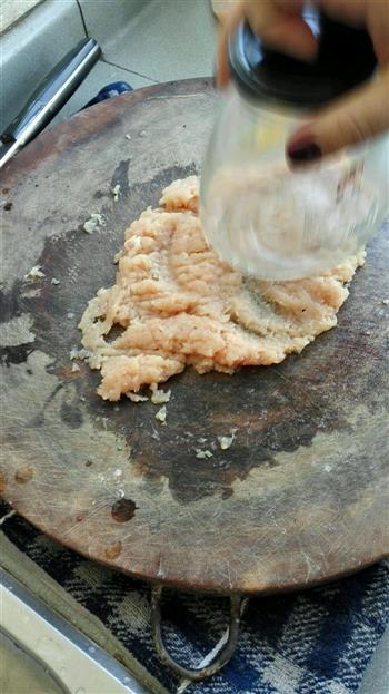 鸡肉丸子汤怎么做，鸡肉丸子汤怎么做好吃，鸡肉丸子汤做法