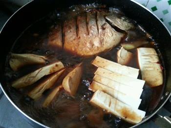 乐乐自家菜-豆瓣鲳鱼烧豆腐怎么做，乐乐自家菜-豆瓣鲳鱼烧豆腐怎么做好吃，乐乐自家菜-豆瓣鲳鱼烧豆腐做法