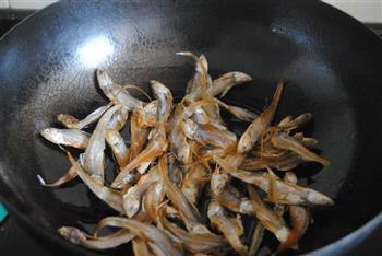 香酥鱼干怎么做，香酥鱼干怎么做好吃，香酥鱼干做法