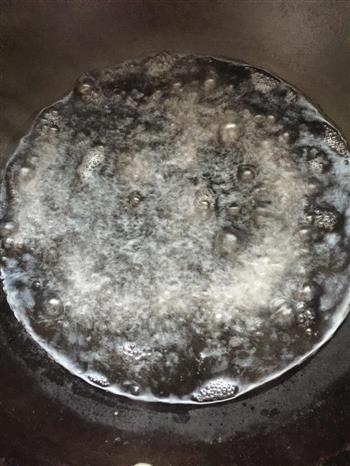 炸核桃仁怎么做，炸核桃仁怎么做好吃，炸核桃仁做法