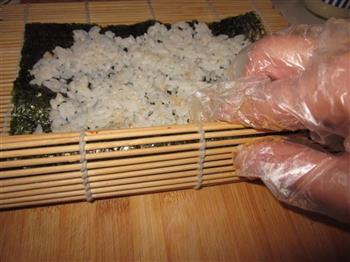 韩味紫菜寿司卷怎么做，韩味紫菜寿司卷怎么做好吃，韩味紫菜寿司卷做法