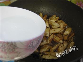 虾子焖茭白怎么做，虾子焖茭白怎么做好吃，虾子焖茭白做法