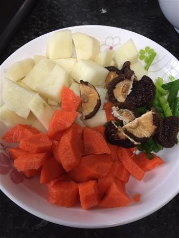 肉丸汤怎么做，肉丸汤怎么做好吃，肉丸汤做法