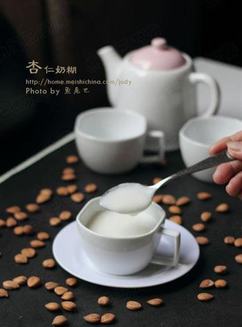 杏仁奶糊怎么做，杏仁奶糊怎么做好吃，杏仁奶糊做法