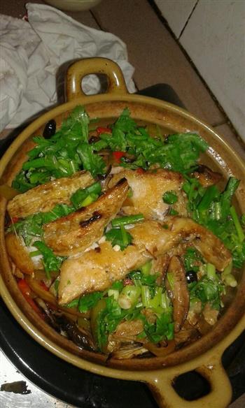 鼓香腐竹鲩鱼煲怎么做，鼓香腐竹鲩鱼煲怎么做好吃，鼓香腐竹鲩鱼煲做法