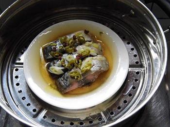 尖椒蒸鲅鱼干怎么做，尖椒蒸鲅鱼干怎么做好吃，尖椒蒸鲅鱼干做法