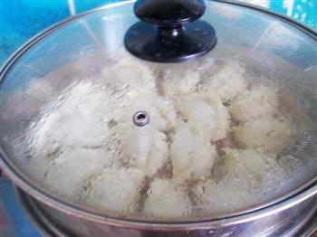 三鲜蒸饺怎么做，三鲜蒸饺怎么做好吃，三鲜蒸饺做法