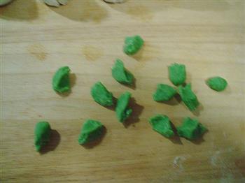 蜜汁蟠桃怎么做，蜜汁蟠桃怎么做好吃，蜜汁蟠桃做法
