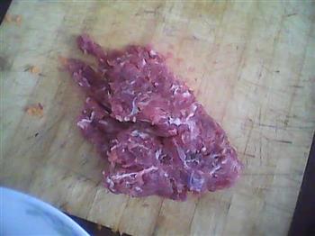 胡萝卜鲜肉馄饨怎么做，胡萝卜鲜肉馄饨怎么做好吃，胡萝卜鲜肉馄饨做法