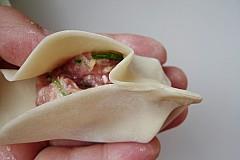 柳叶煎饺怎么做，柳叶煎饺怎么做好吃，柳叶煎饺做法