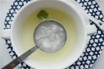油鸡鸡汤快速去油怎么做，油鸡鸡汤快速去油怎么做好吃，油鸡鸡汤快速去油做法