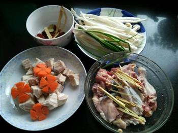 葛根鸡汤怎么做，葛根鸡汤怎么做好吃，葛根鸡汤做法