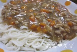 蘑菇鸡肉酱浇头面怎么做，蘑菇鸡肉酱浇头面怎么做好吃，蘑菇鸡肉酱浇头面做法