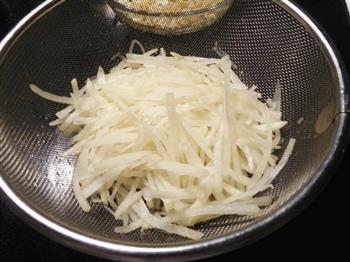 土豆玉米饼怎么做，土豆玉米饼怎么做好吃，土豆玉米饼做法