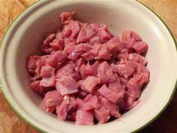 烧烤味羊肉片怎么做，烧烤味羊肉片怎么做好吃，烧烤味羊肉片做法
