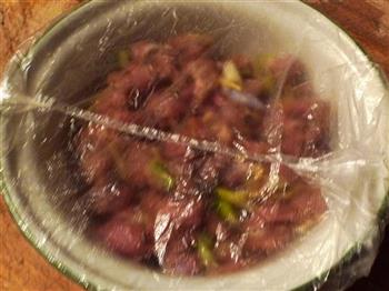 烧烤味羊肉片怎么做，烧烤味羊肉片怎么做好吃，烧烤味羊肉片做法