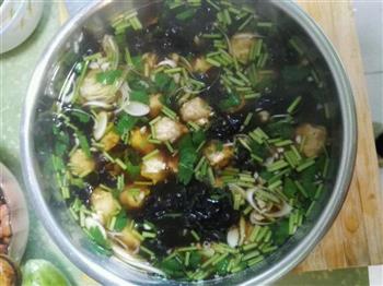 鲜丸子汤怎么做，鲜丸子汤怎么做好吃，鲜丸子汤做法