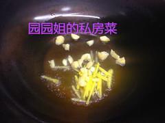 下酒开胃的油爆小河虾怎么做，下酒开胃的油爆小河虾怎么做好吃，下酒开胃的油爆小河虾做法