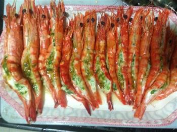 葱香蒜蓉开边虾怎么做，葱香蒜蓉开边虾怎么做好吃，葱香蒜蓉开边虾做法