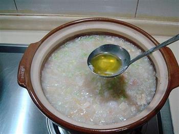 老煲海鲜芹菜粥怎么做，老煲海鲜芹菜粥怎么做好吃，老煲海鲜芹菜粥做法