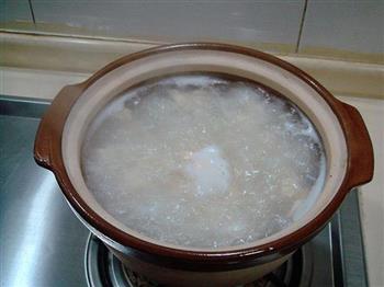 老煲海鲜芹菜粥怎么做，老煲海鲜芹菜粥怎么做好吃，老煲海鲜芹菜粥做法