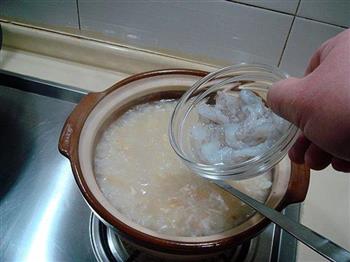 老煲海鲜芹菜粥怎么做，老煲海鲜芹菜粥怎么做好吃，老煲海鲜芹菜粥做法