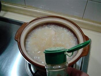 老煲海鲜芹菜粥怎么做，老煲海鲜芹菜粥怎么做好吃，老煲海鲜芹菜粥做法