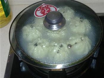 卷心菜生煎包怎么做，卷心菜生煎包怎么做好吃，卷心菜生煎包做法