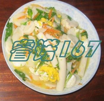 年糕大杂烩怎么做，年糕大杂烩怎么做好吃，年糕大杂烩做法
