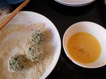 干炸荠菜丸子怎么做，干炸荠菜丸子怎么做好吃，干炸荠菜丸子做法