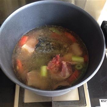 财鱼豆腐汤怎么做，财鱼豆腐汤怎么做好吃，财鱼豆腐汤做法