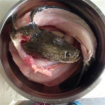 财鱼豆腐汤怎么做，财鱼豆腐汤怎么做好吃，财鱼豆腐汤做法
