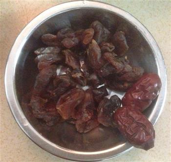 茶树菇排骨汤怎么做，茶树菇排骨汤怎么做好吃，茶树菇排骨汤做法