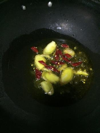 清炒黄蚬怎么做，清炒黄蚬怎么做好吃，清炒黄蚬做法
