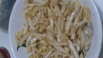 凉拌白菜怎么做，凉拌白菜怎么做好吃，凉拌白菜做法