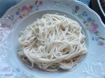 炸湿面怎么做，炸湿面怎么做好吃，炸湿面做法