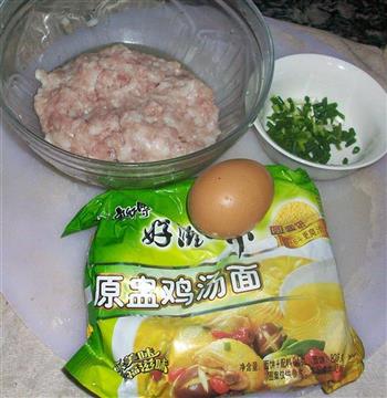泡面丸子怎么做，泡面丸子怎么做好吃，泡面丸子做法
