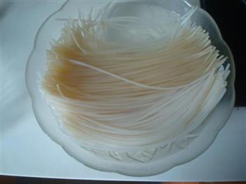 蚝油炒米粉怎么做，蚝油炒米粉怎么做好吃，蚝油炒米粉做法