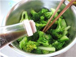 西兰花塔怎么做，西兰花塔怎么做好吃，西兰花塔做法